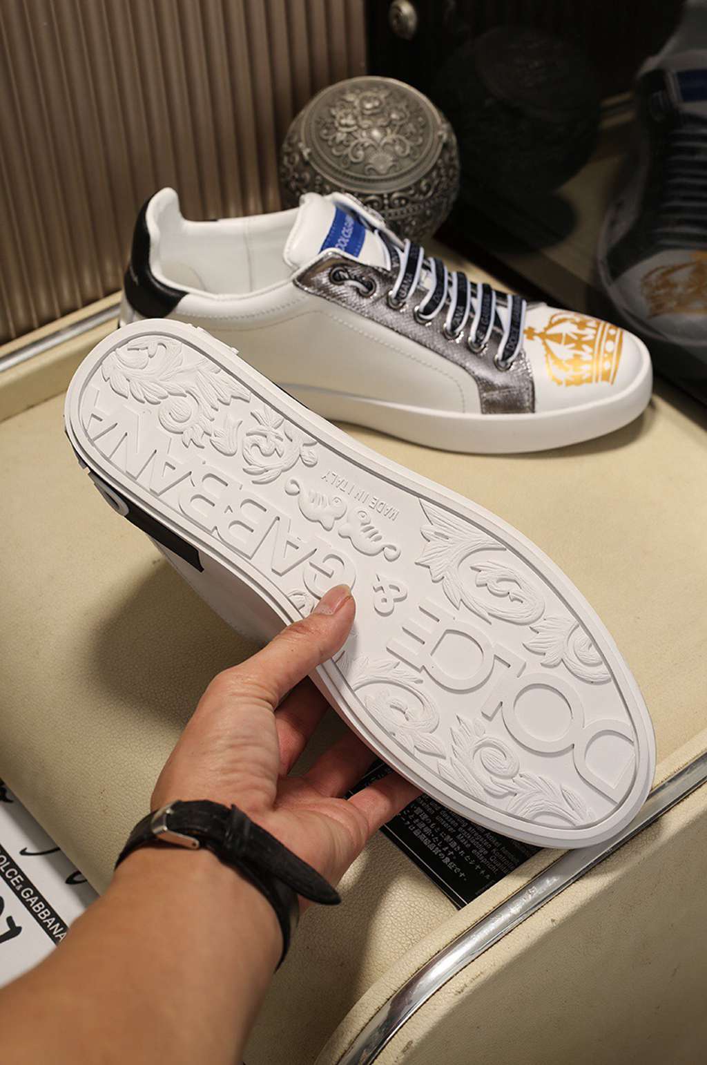 D*G sneaker